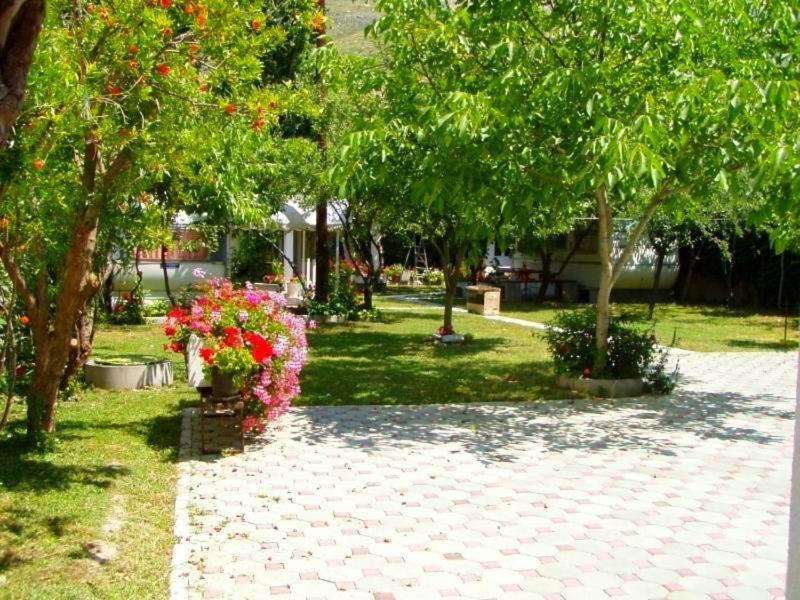 Duće Beach House - Apartments Ana מראה חיצוני תמונה
