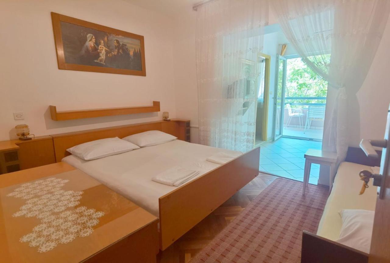 Duće Beach House - Apartments Ana חדר תמונה