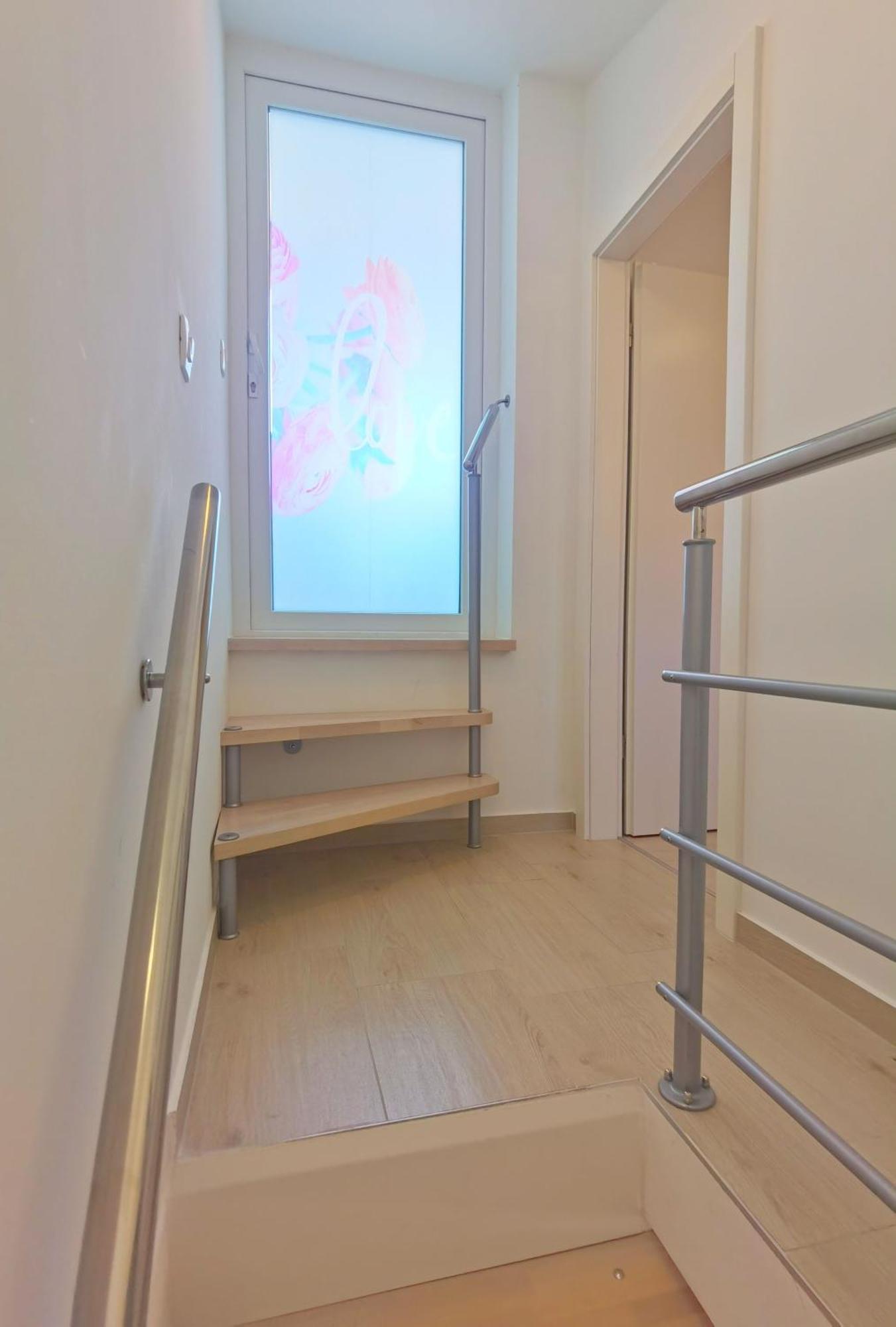 Duće Beach House - Apartments Ana מראה חיצוני תמונה
