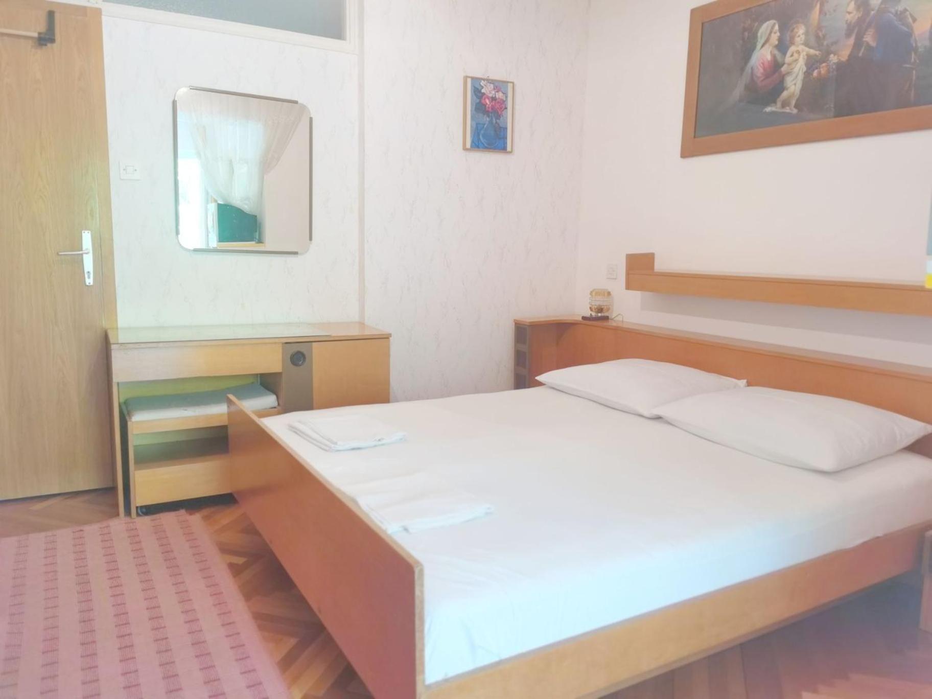 Duće Beach House - Apartments Ana חדר תמונה
